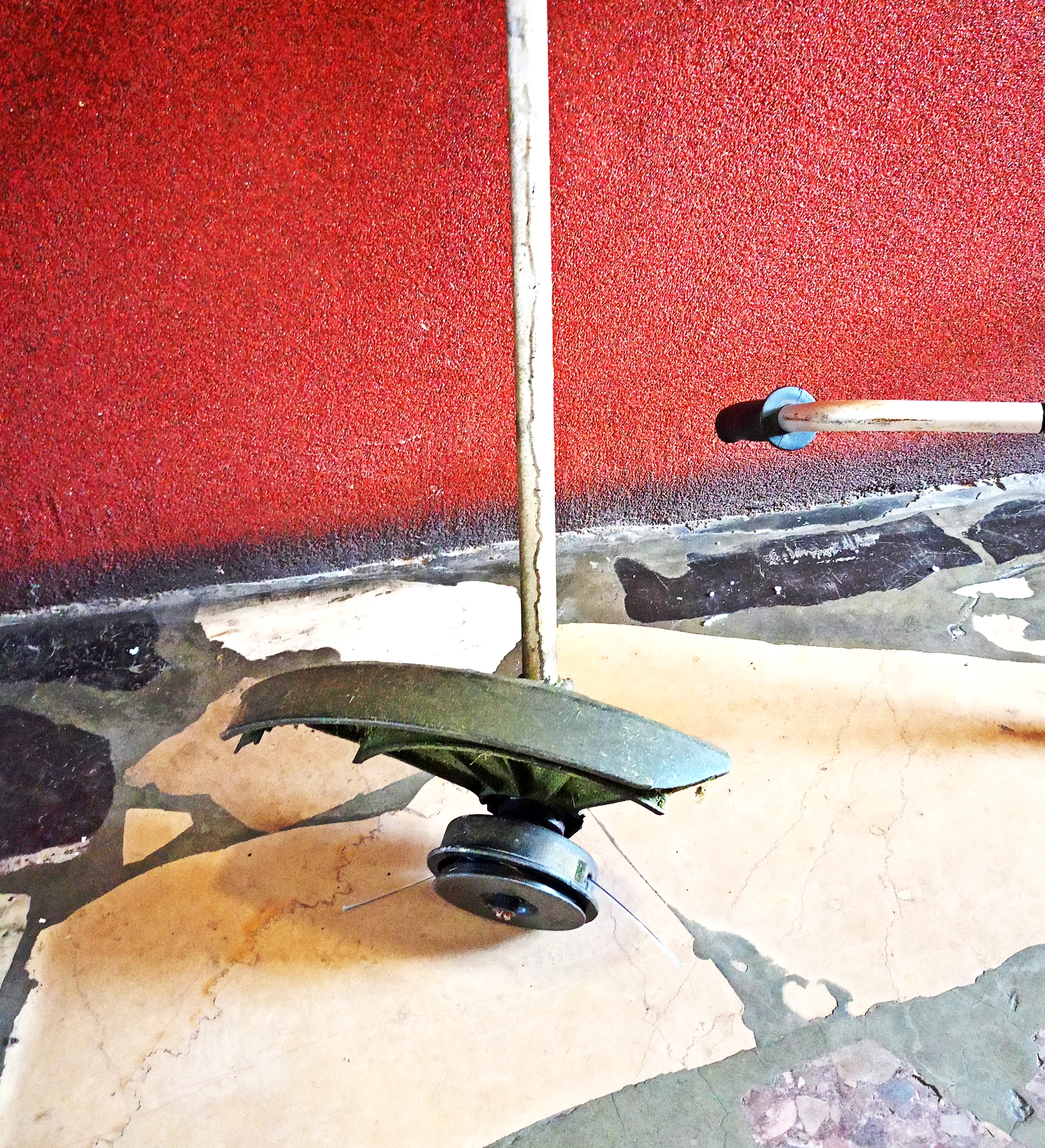 kosa-spalinowa-castorama-sl25c3-szerokosc-koszenia-0