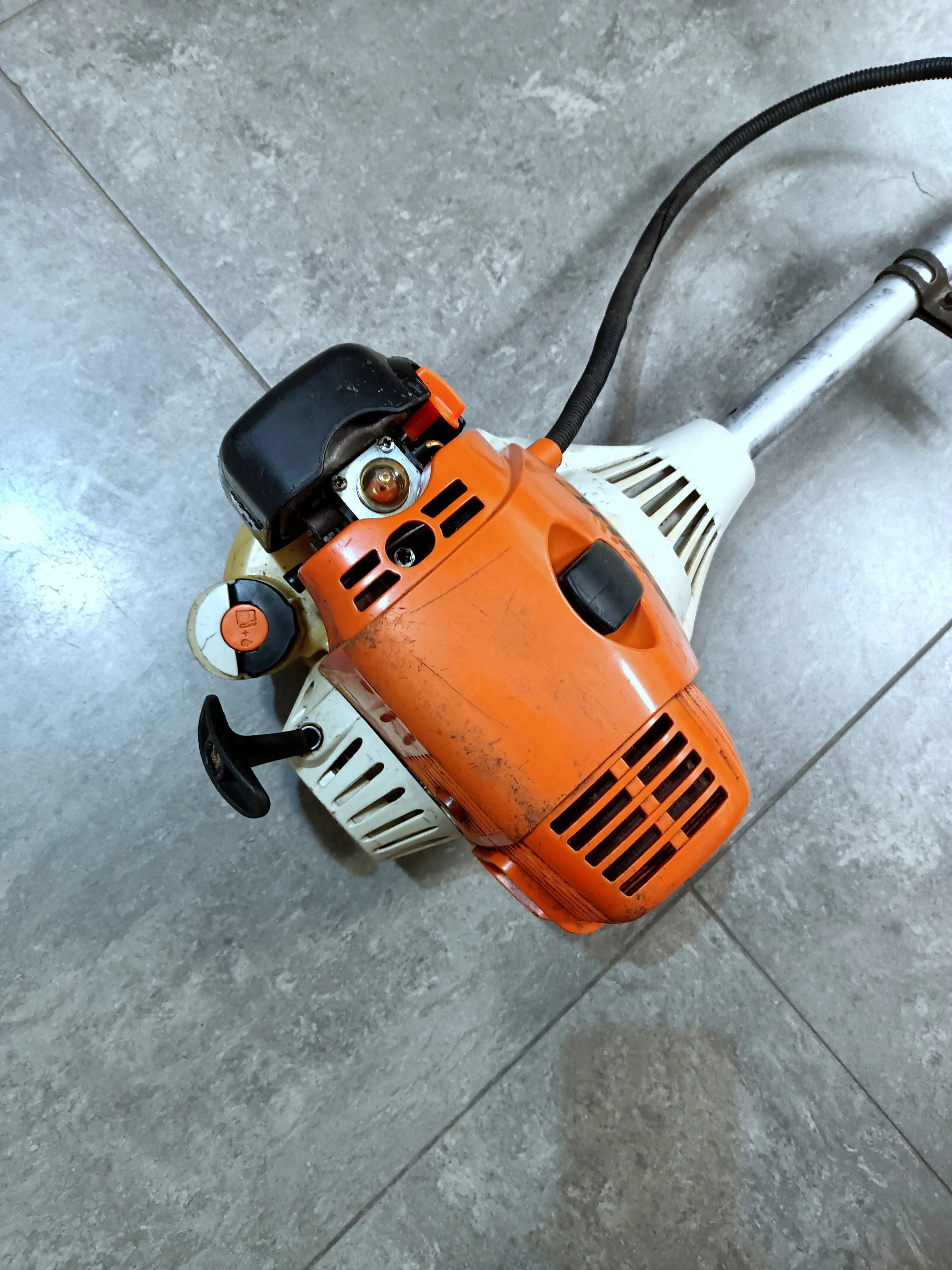kosa-spalinowa-stihl-fs-100-odbior-osobisty-dlugosc-narzedzia-180