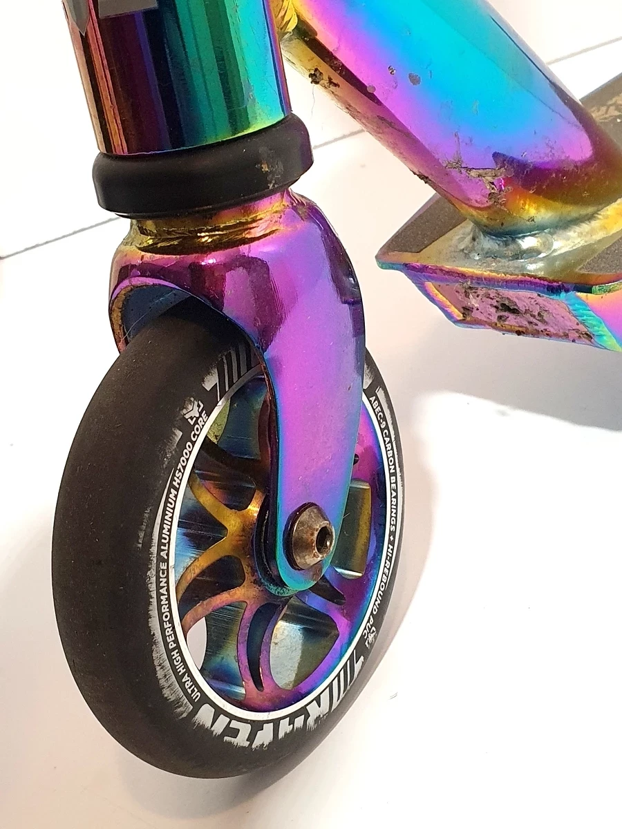 hulajnoga-raven-evolution-master-series-neo-chrome-model-master