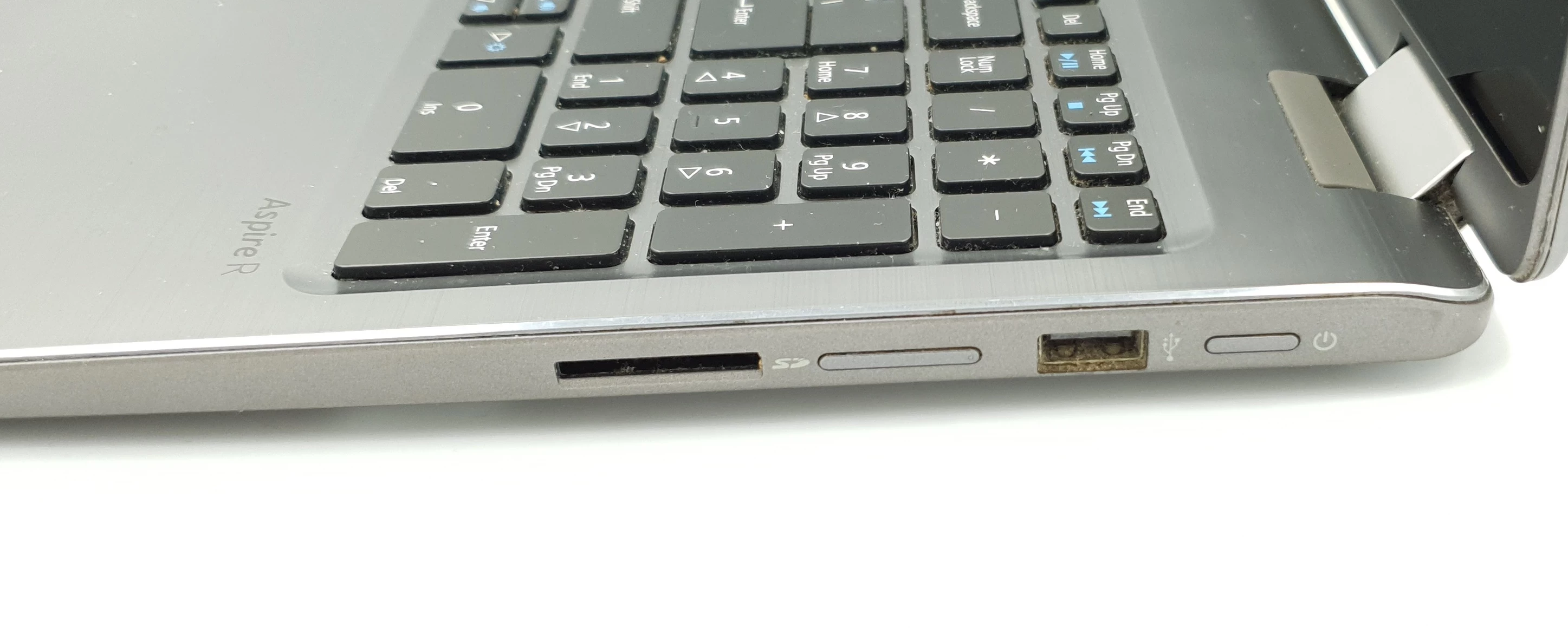 acer-aspire-r5-571t-8-gb-ram-i5-7gen-1tb-ssd-seria-procesora-intel-core-i5