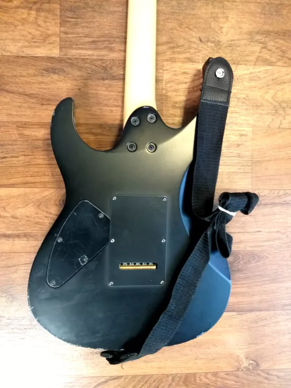 GITARA ELEKTRYCZNA XCORT X-1