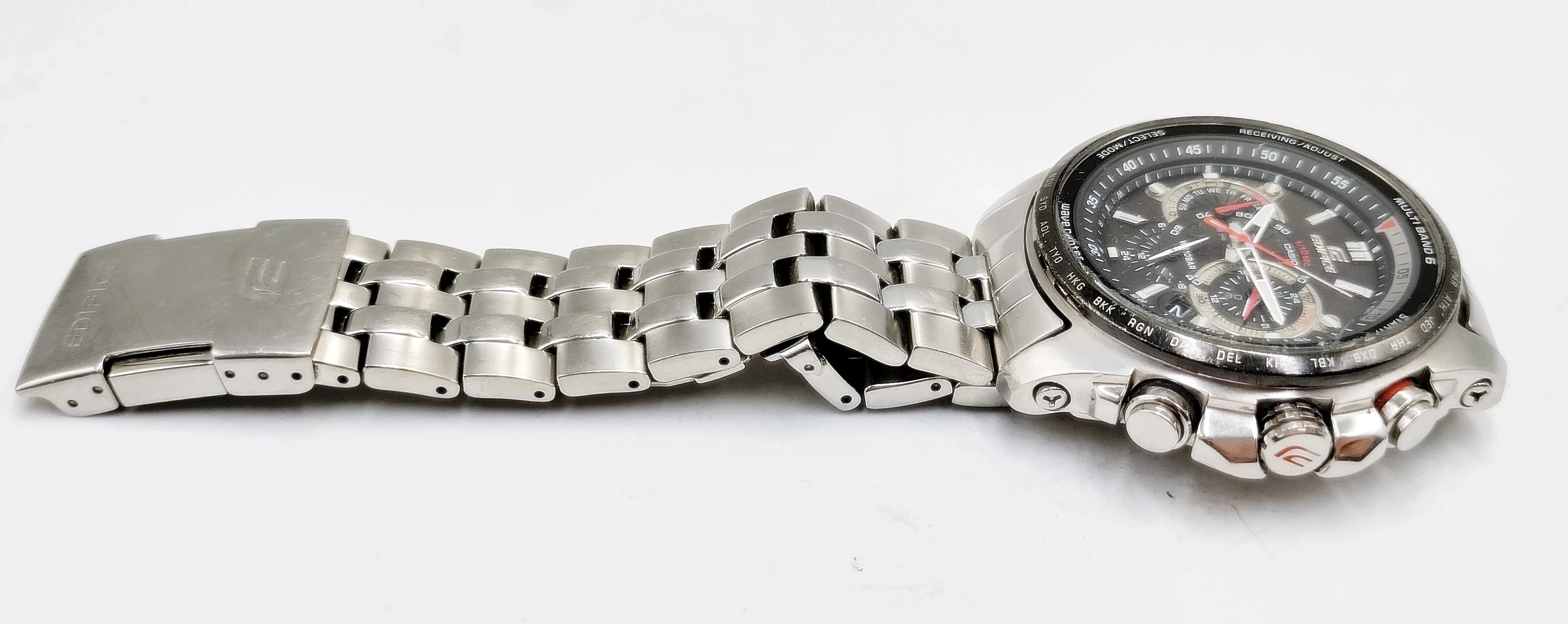 zegarek-casio-edifice-eqw-m710-mechanizm-kwarcowy