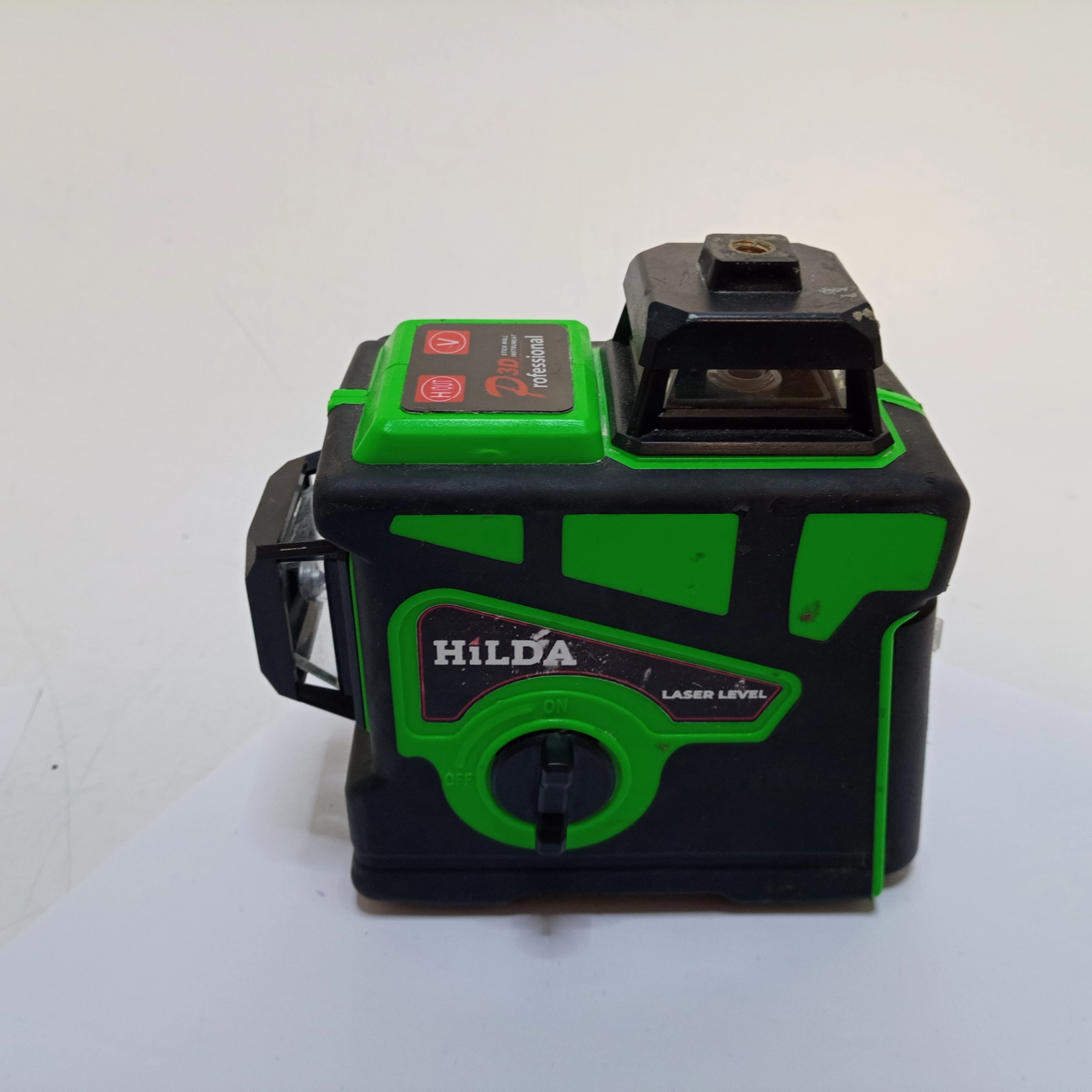 hilda-laser-samopoziomujacy-3d-mt5-kod-producenta-hilda-4d-15m