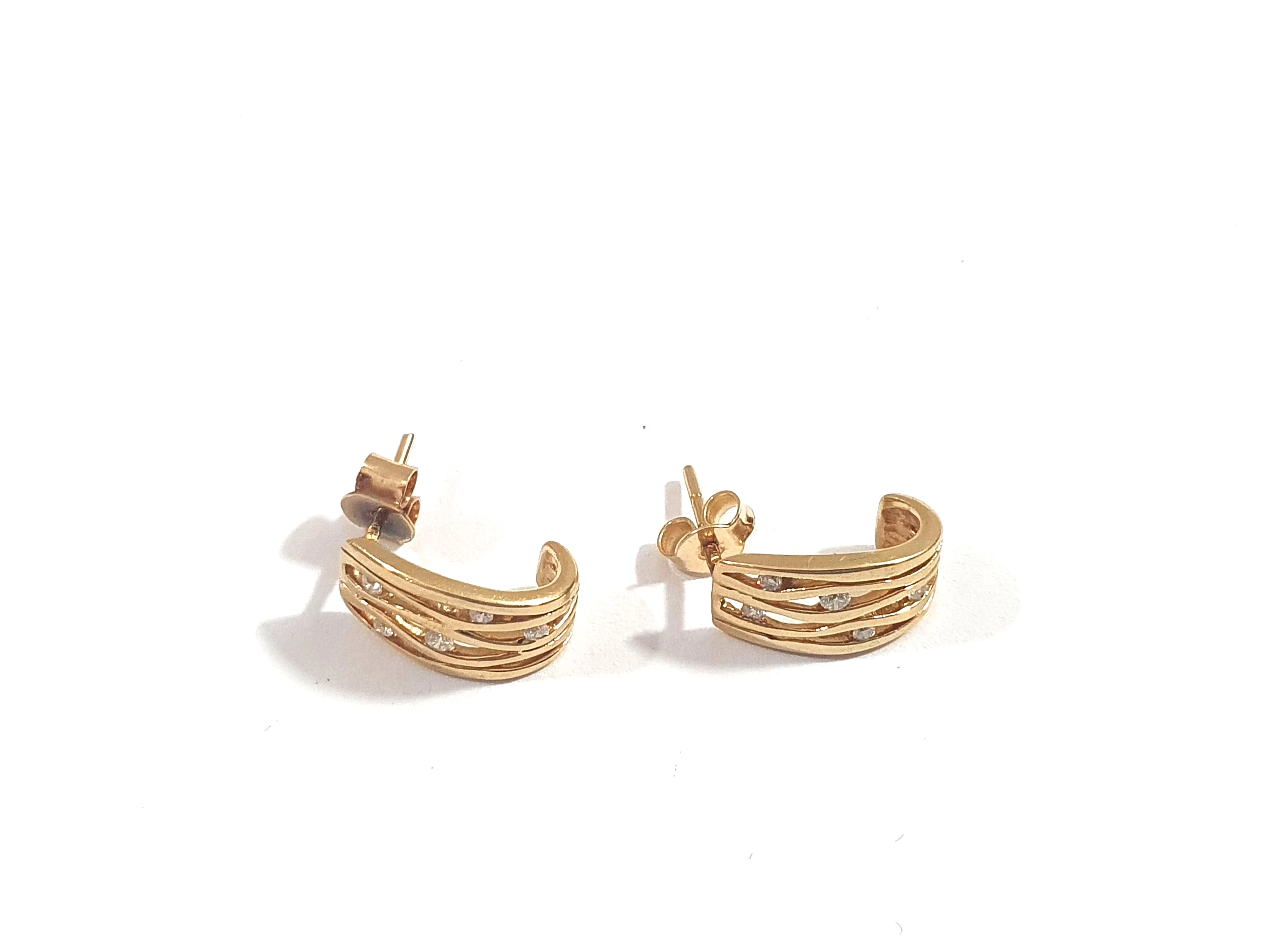 zlote-kolczyki-z-brylantami-kamien-brylant