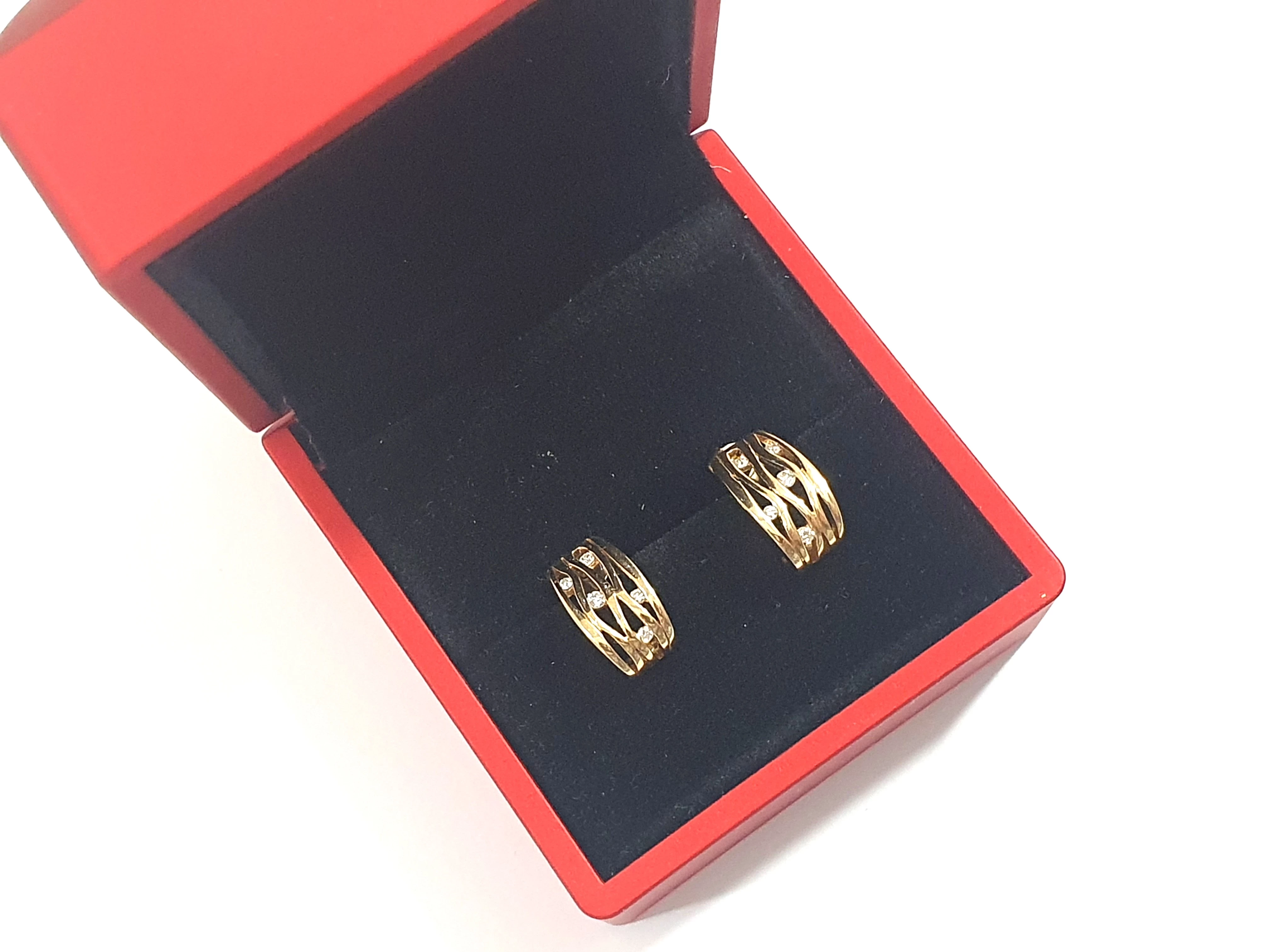 zlote-kolczyki-z-brylantami-marka-bez-marki