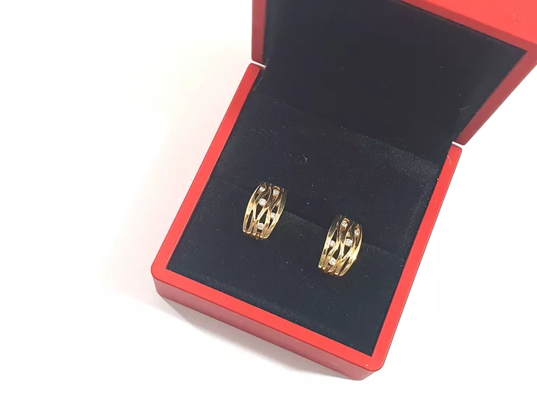 zlote-kolczyki-z-brylantami-rodzaj-klasyczne