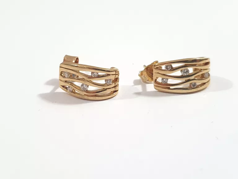 zlote-kolczyki-z-brylantami-rodzaj-bigla-typ-lira