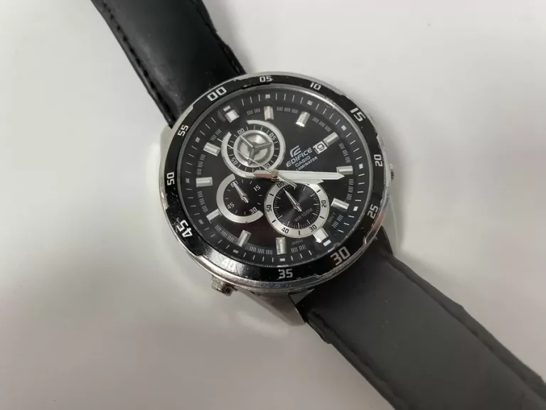 ZEGAREK CASIO EDIFICE EFR 547 5372