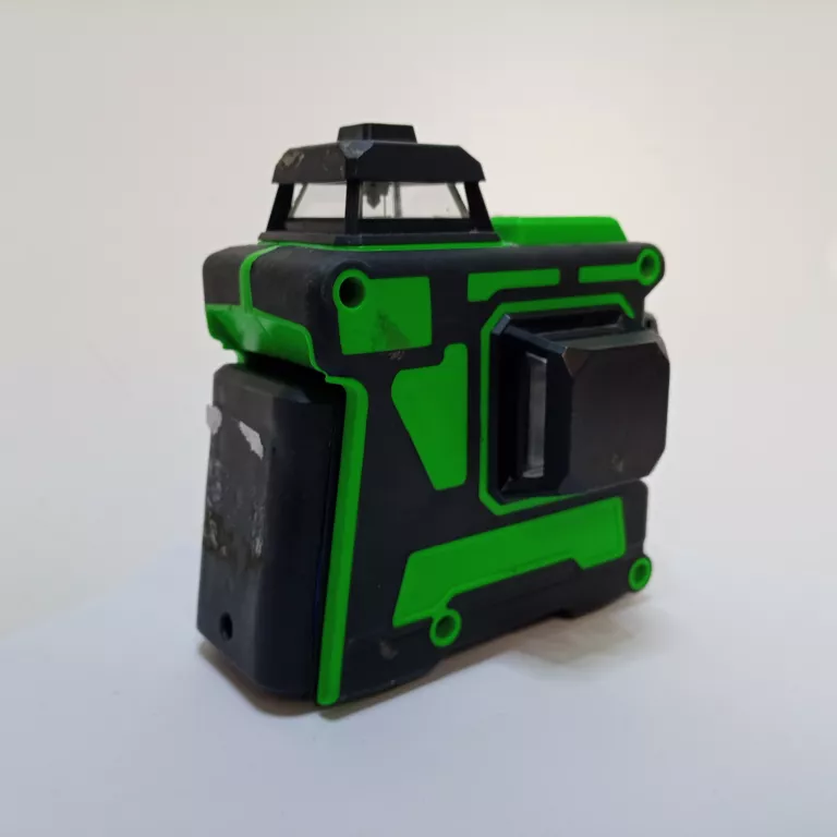 HILDA LASER SAMOPOZIOMUJĄCY 3D MT5