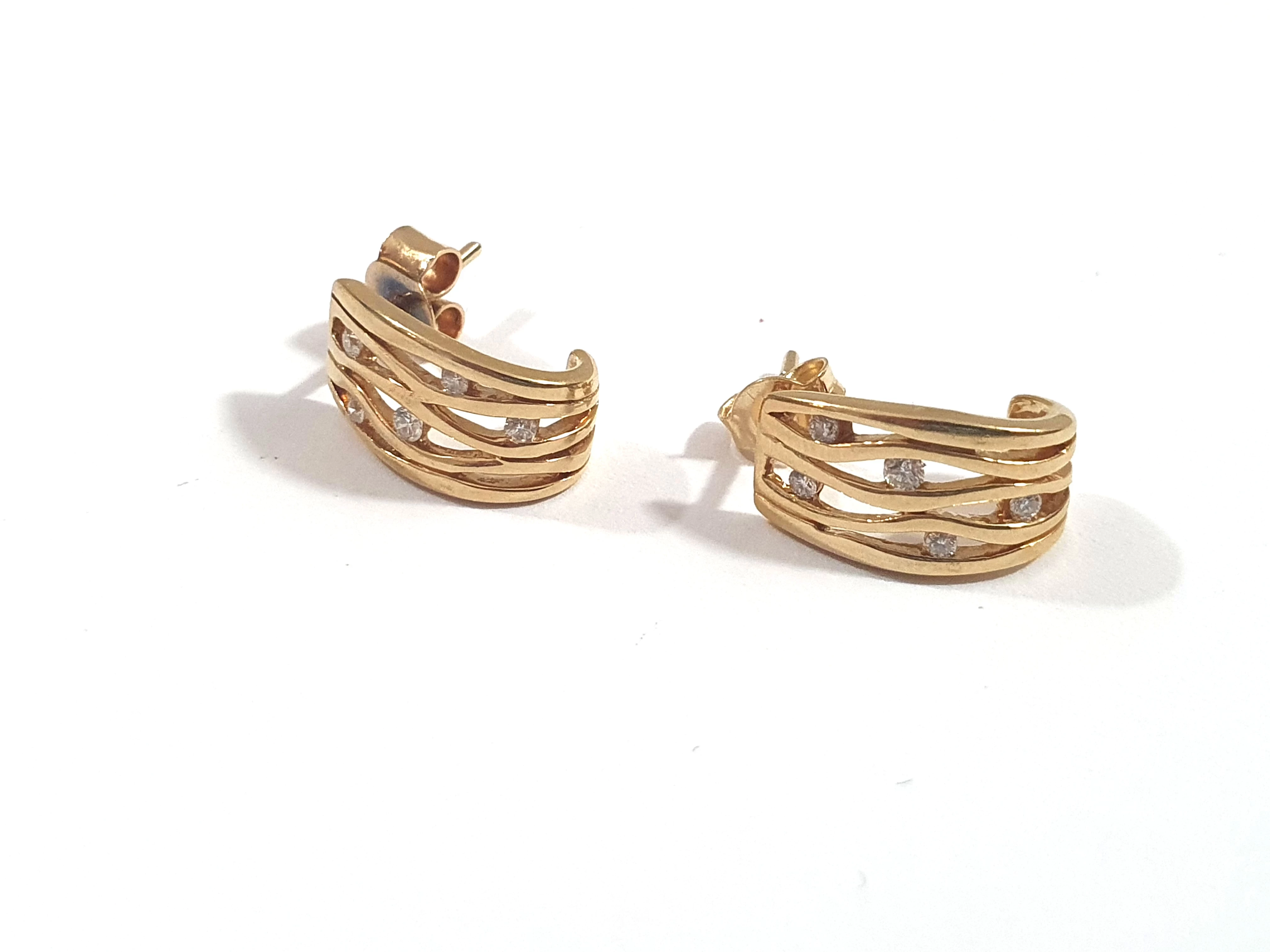 zlote-kolczyki-z-brylantami-motyw-brak