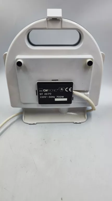 opiekacz-do-kanapek-clatronic-st-2070-stan-uzywany