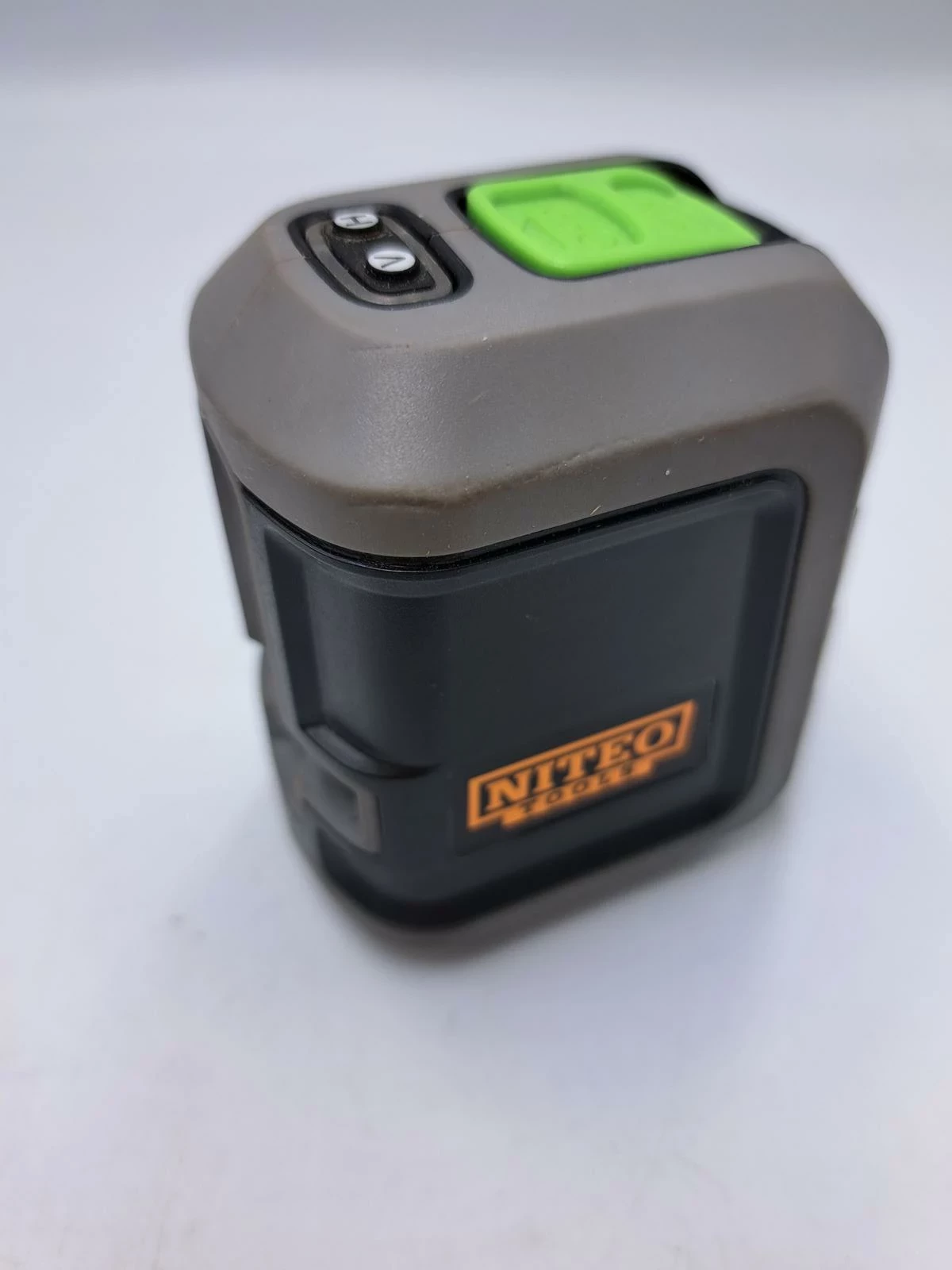 laser-krzyzowy-niteo-tools-ll0325-19-stapok-stan-uzywany