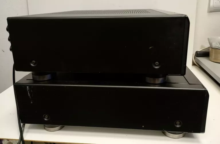 ZESTAW WZMACNIACZ TA-FE600R + ZMIENIARKA SONY CDP-CE305