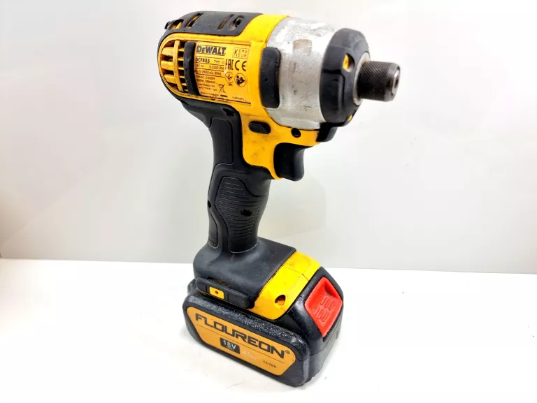 ZAKRETARKA DEWALT DCF885