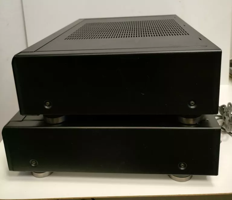 ZESTAW WZMACNIACZ TA-FE600R + ZMIENIARKA SONY CDP-CE305