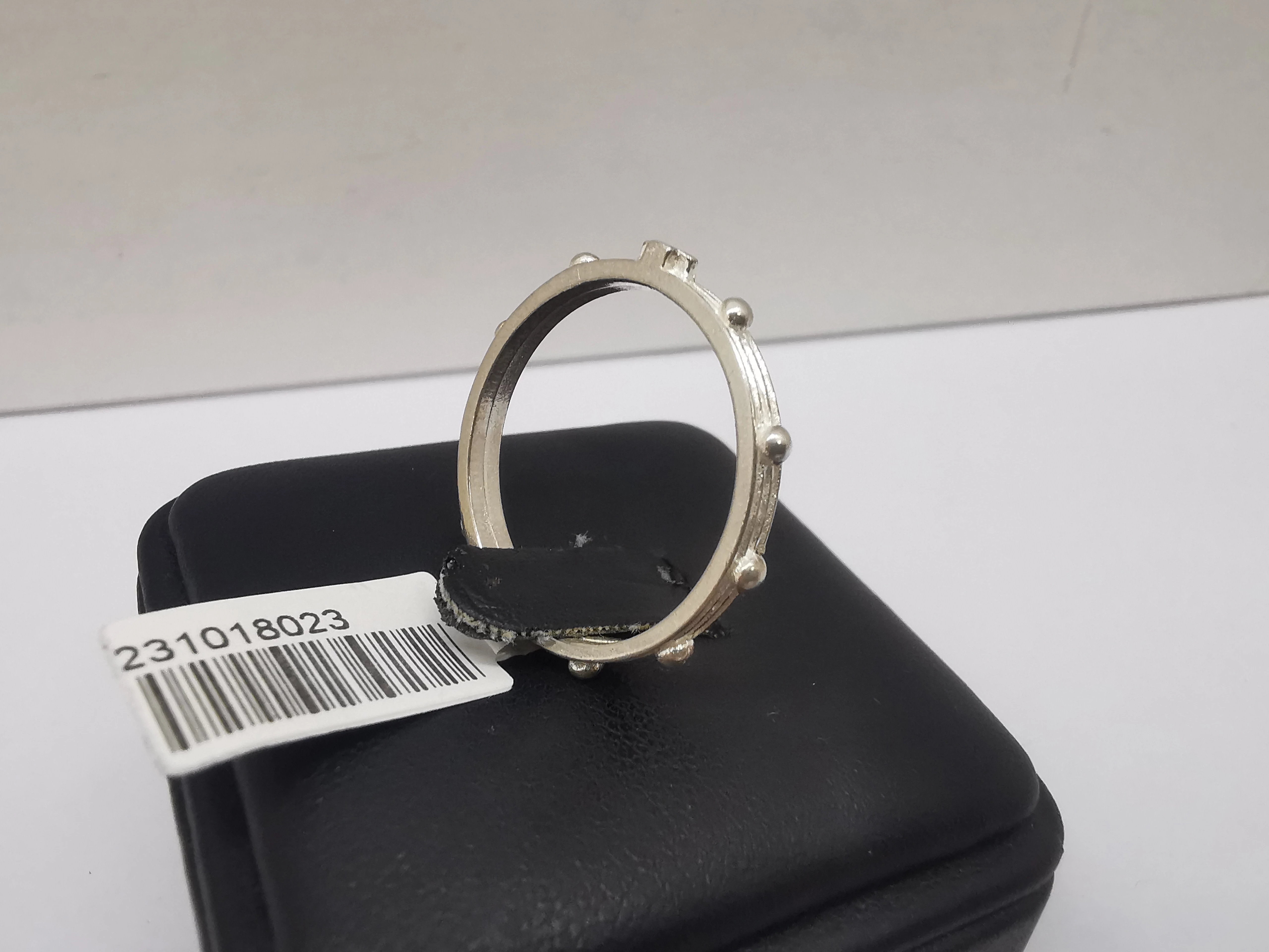 srebrny-pierscionek-263245-rodzaj-wyrob-jubilerski