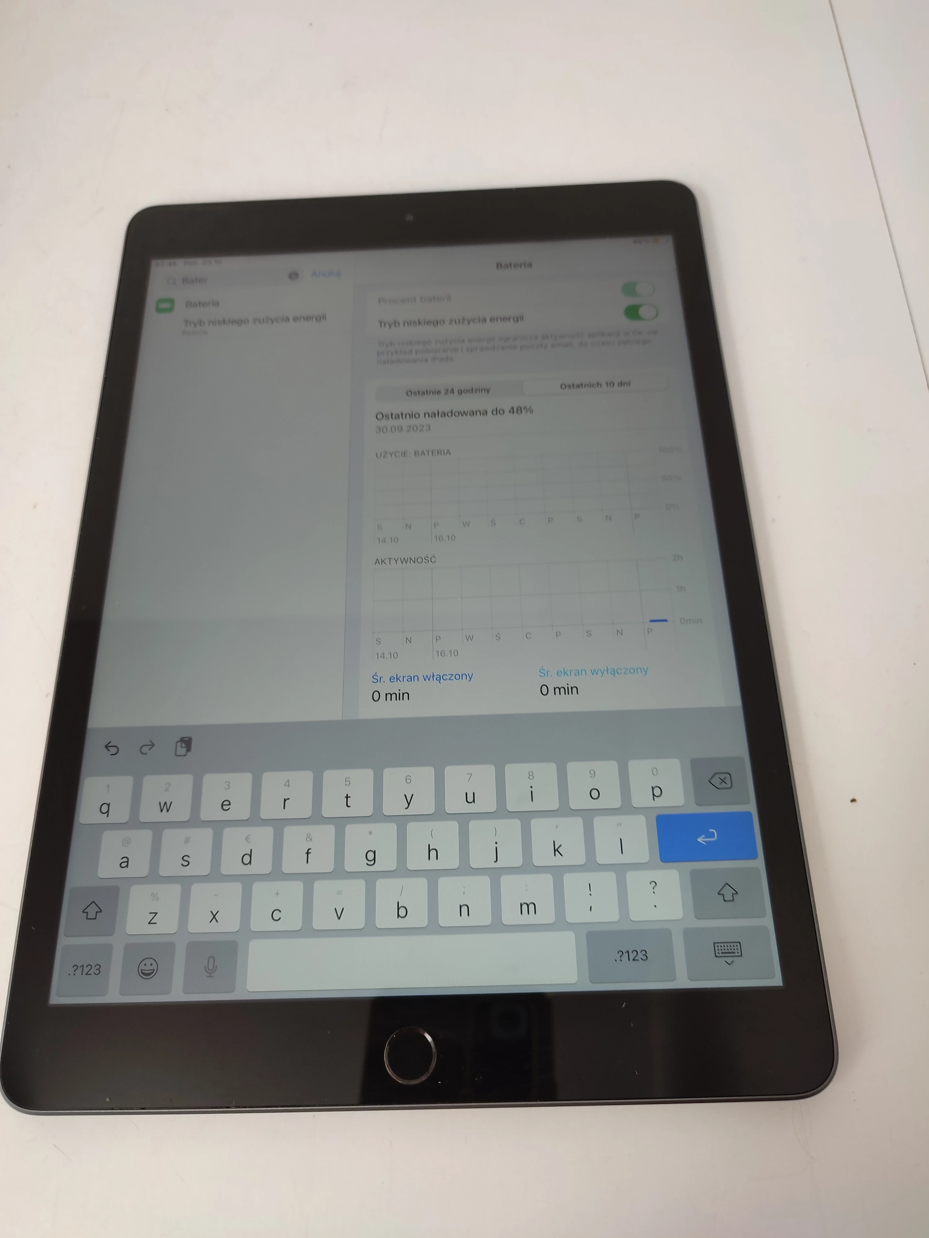 tablet-ipad-2270-8-gen-marka-apple