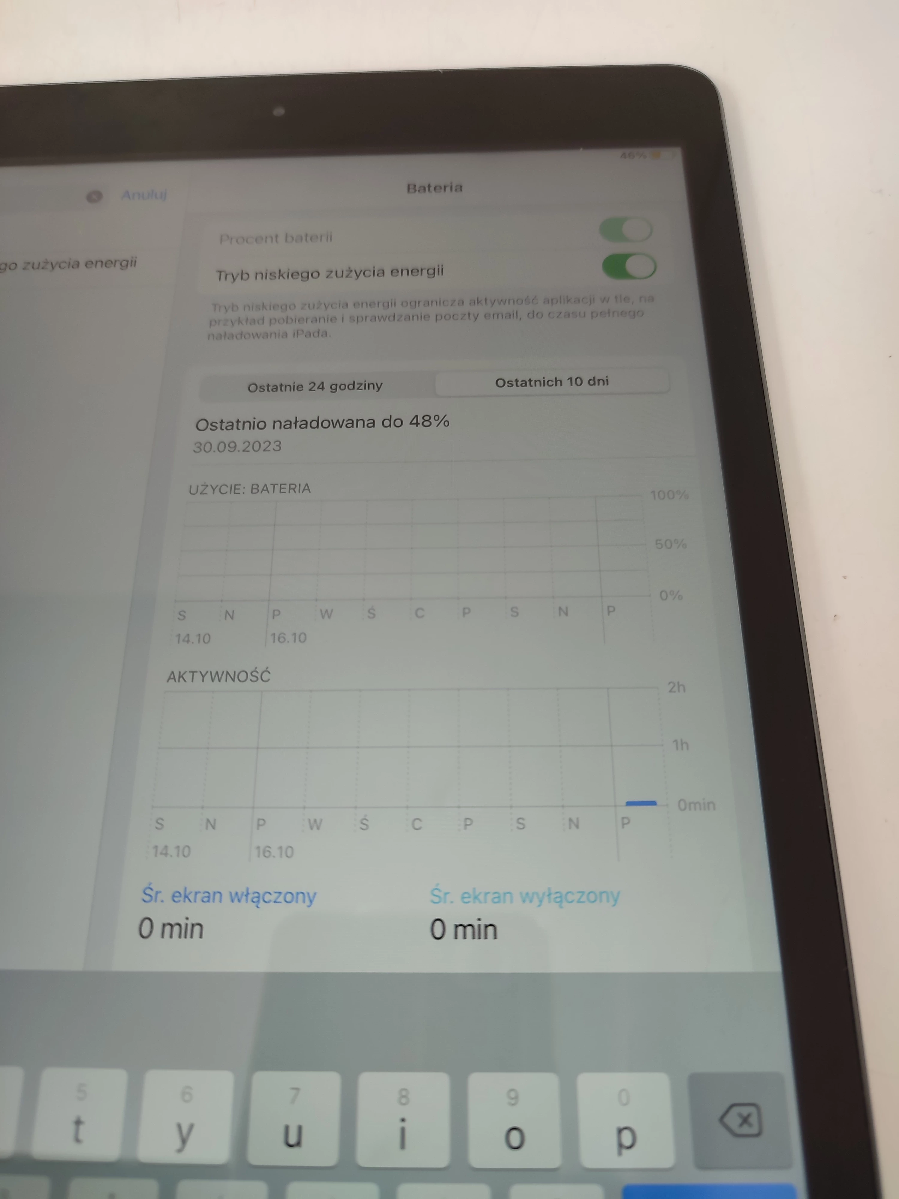 tablet-ipad-2270-8-gen-stan-uzywany