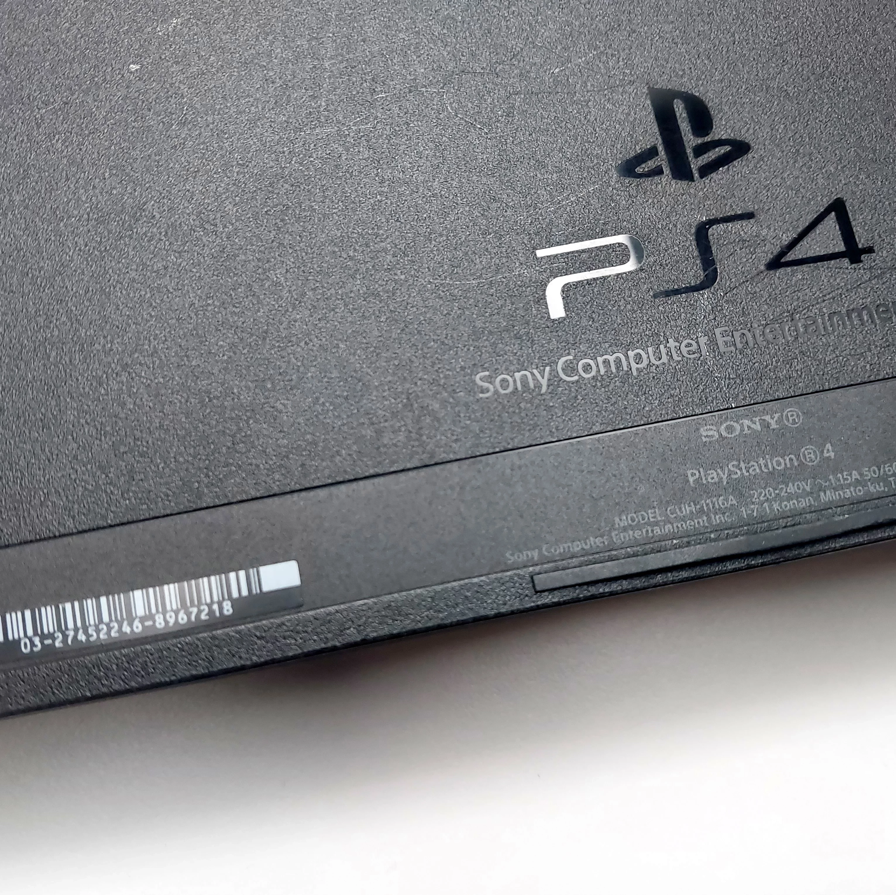 konsola-ps4-500gb-liczba-kontrolerow-w-zestawie-1