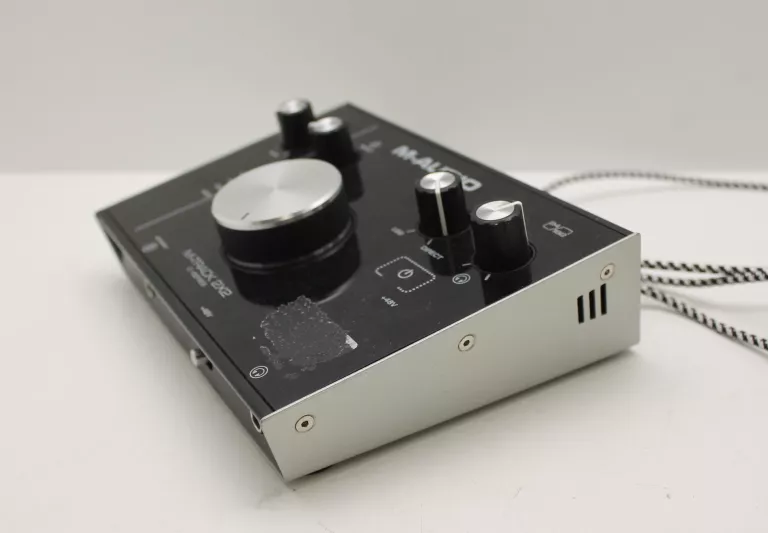 ZESTAW STUDYJNY M-AUDIO M TRACK 2X2 CZYTAJ OPIS
