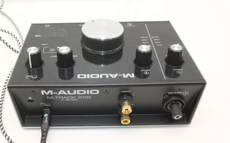 ZESTAW STUDYJNY M-AUDIO M TRACK 2X2 CZYTAJ OPIS