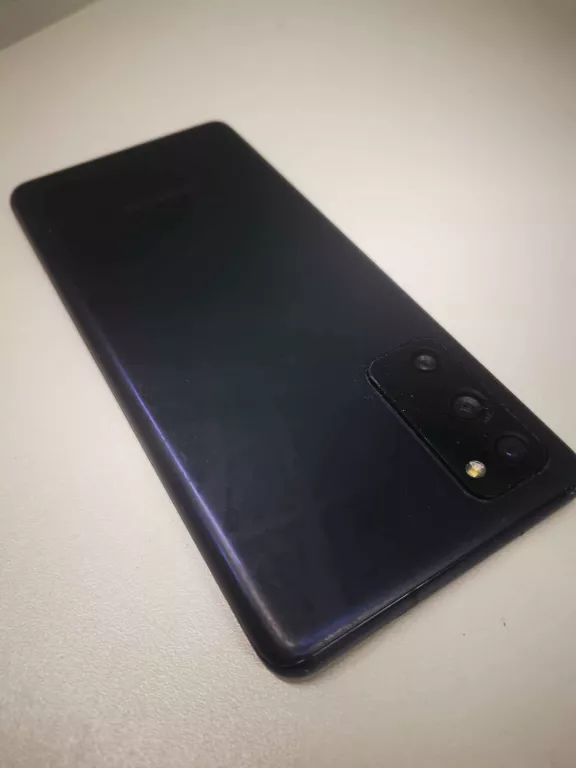 samsung-galaxy-s20-fe-5g-transmisja-danych-2g