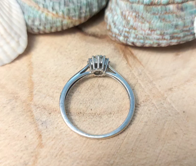 zloty-pierscionek-z-brylantami-585137g-160153-material-zloto-biale