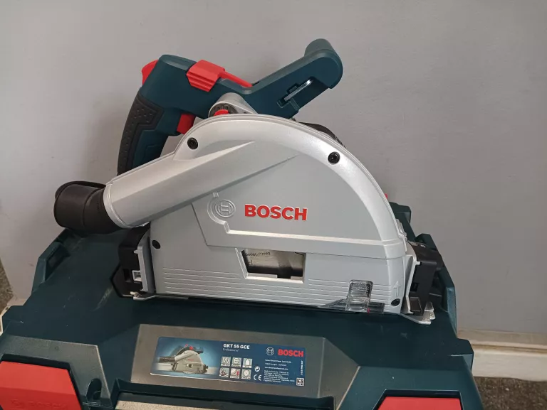 ZAGŁĘBIARKA BOSCH GKT 55 GCE