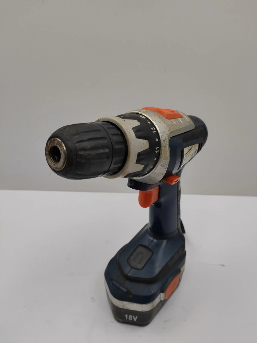 wkretarka-comparator-d332t18-18v-2x-bateria-ladowarka-ean-gtin-5709386330767