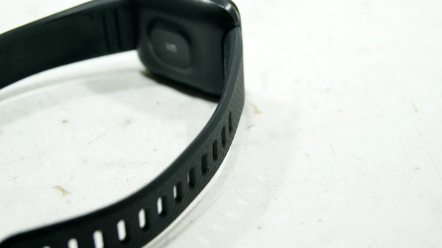 elegancki-smartwatch-lt716-ladowarka-kompatybilnosc-systemowa-212942-1