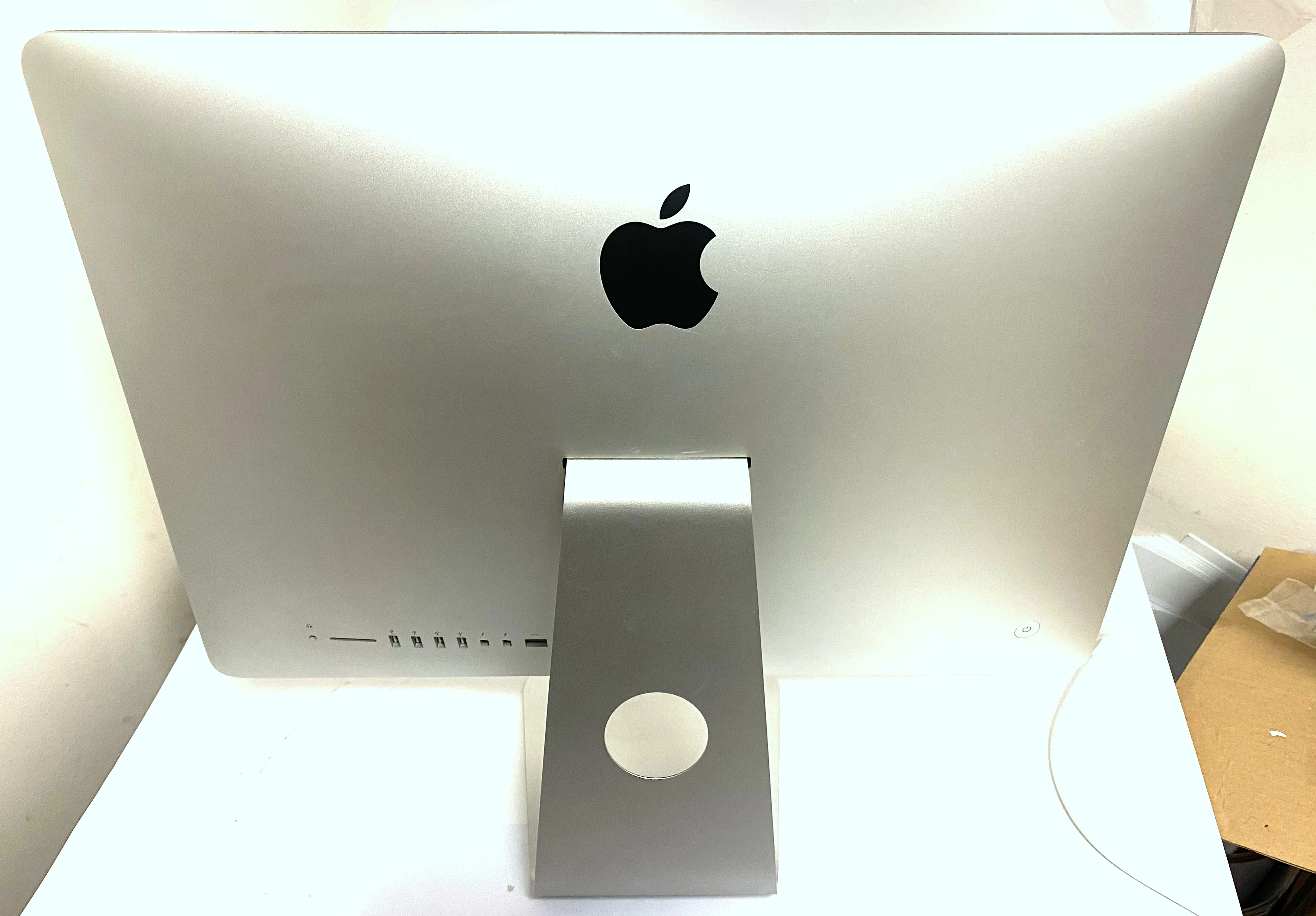 komputer-imac-215-model-a1418-myszka-apple-typ-dysku-twardego-hdd