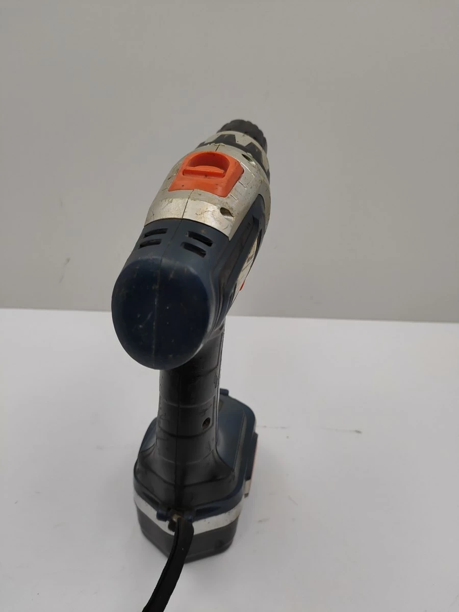 wkretarka-comparator-d332t18-18v-2x-bateria-ladowarka-zasilanie-akumulatorowe