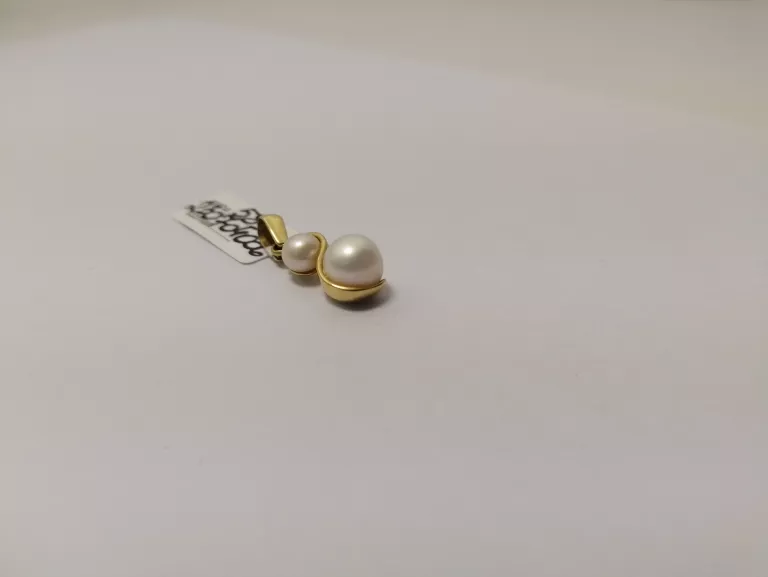 ZŁOTA ZAWIESZKA Z PEREŁKAMI PR 585/ 1,91G/2CM