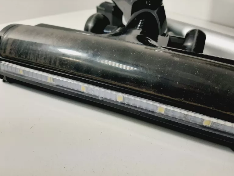 odkurzacz-pionowy-bezprzewodowy-qilive-q5660-uszkodzony-czas-ladowania-300