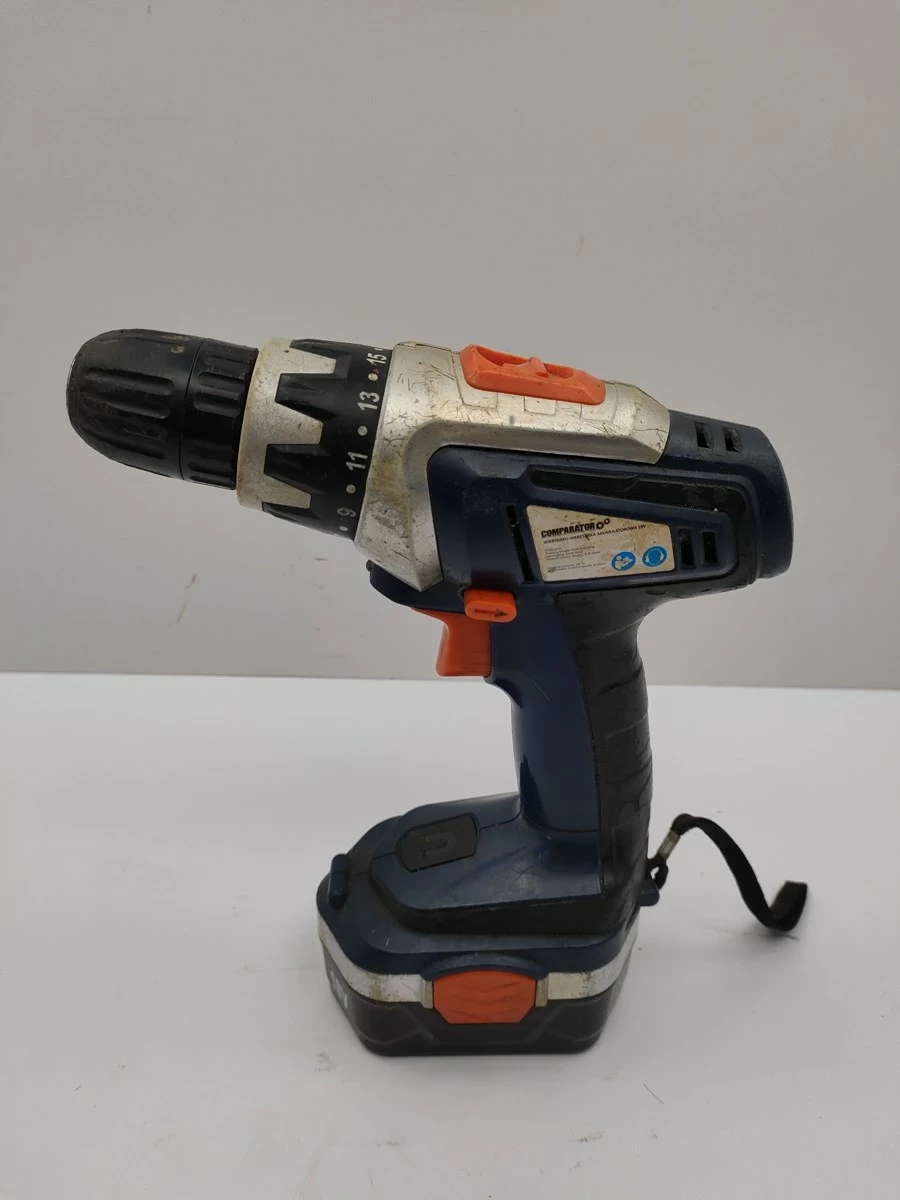 wkretarka-comparator-d332t18-18v-2x-bateria-ladowarka-rodzaj-silnika-brak-informacji