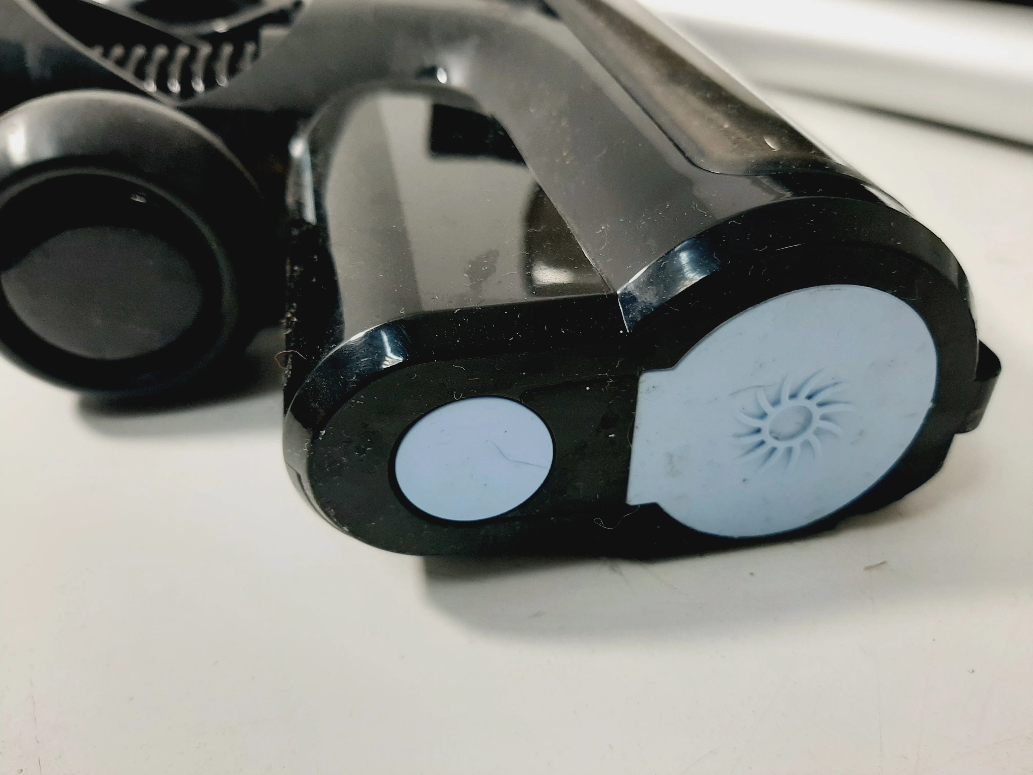 odkurzacz-pionowy-bezprzewodowy-qilive-q5660-uszkodzony-komunikacja-205470-8