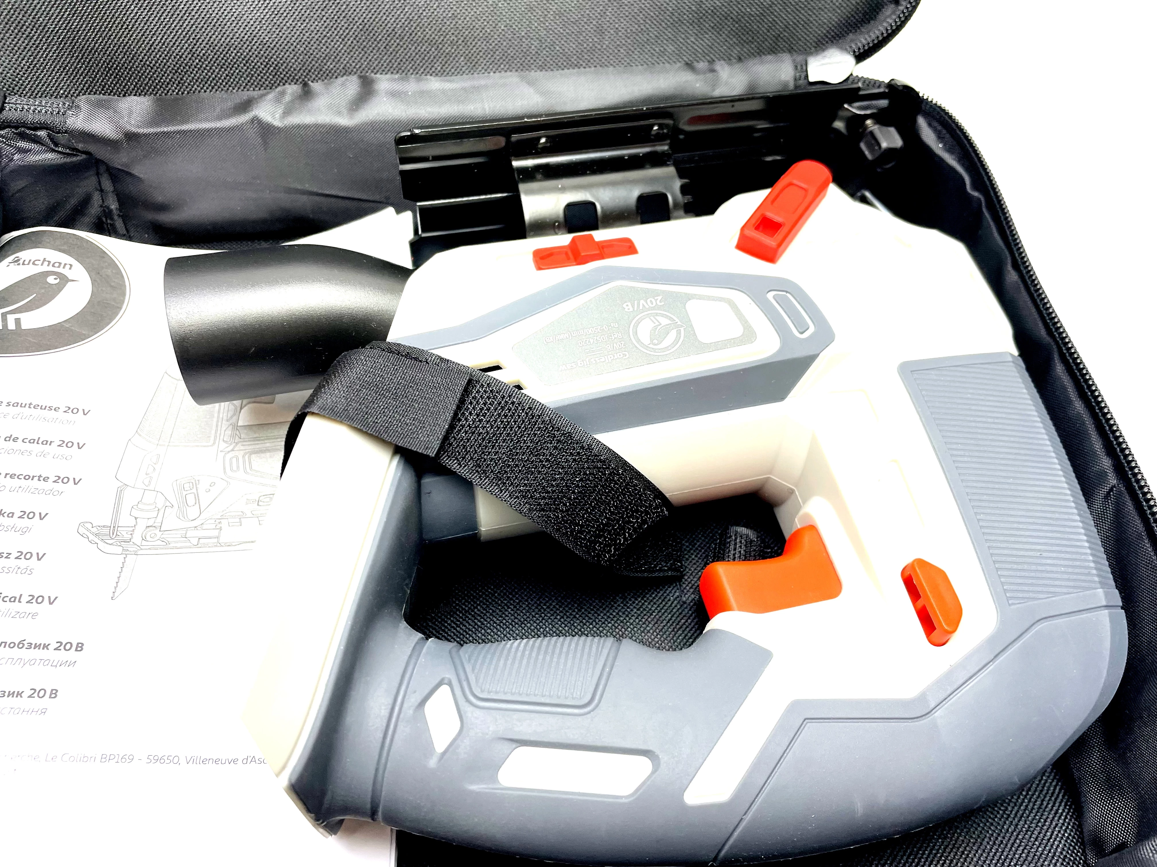 wyrzynarka-akumulatorowa-899971-stan-11323-2