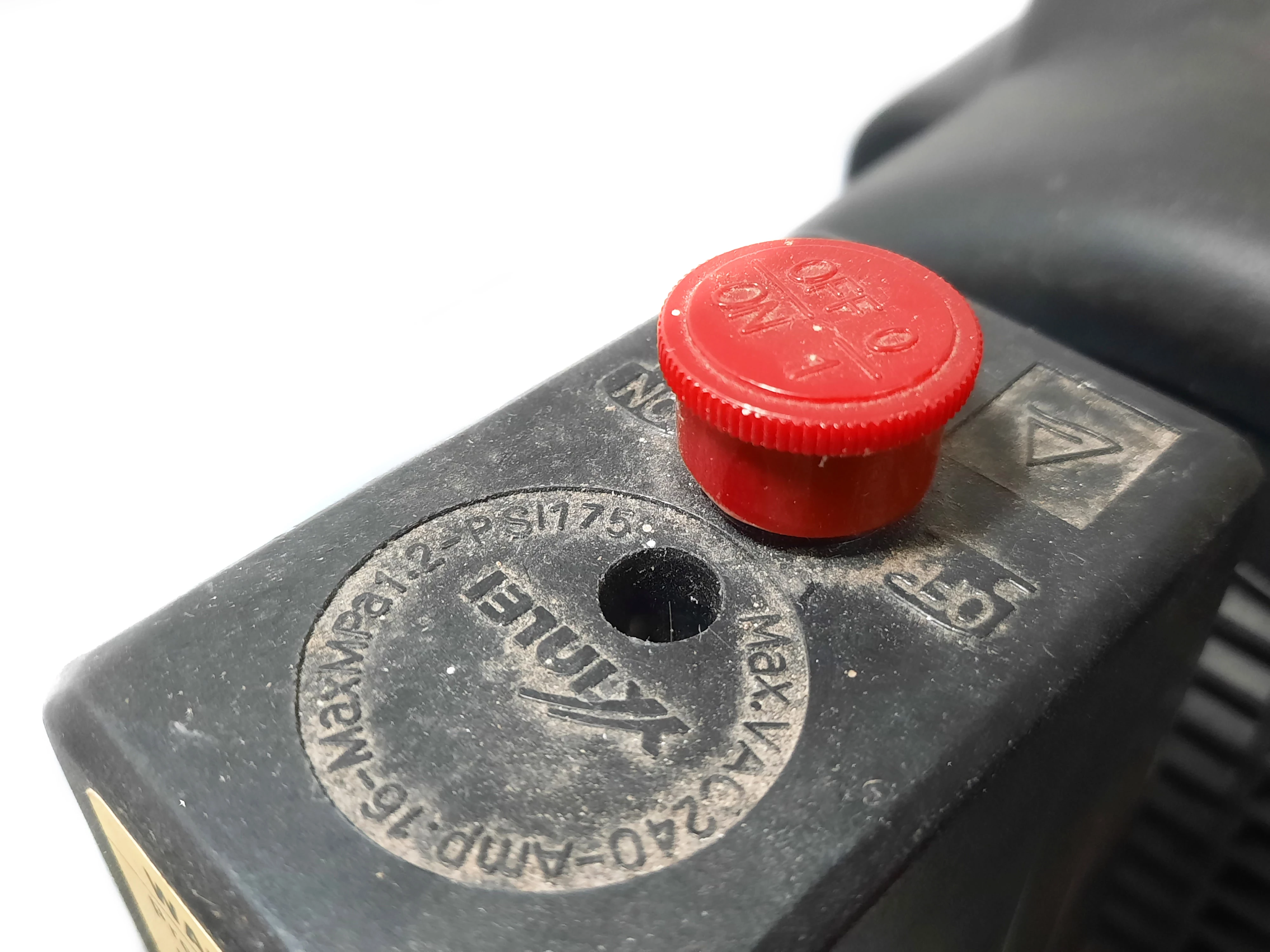 kompresor-specair-hi-275-50-moc-kw-150