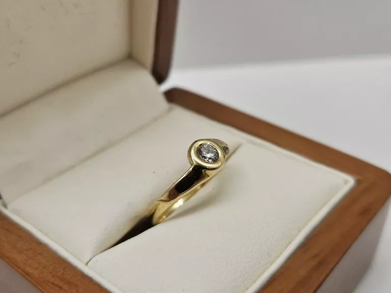 ZŁOTY PIERŚCIONEK Z BRYLANTEM 2,08G P.585 R.11