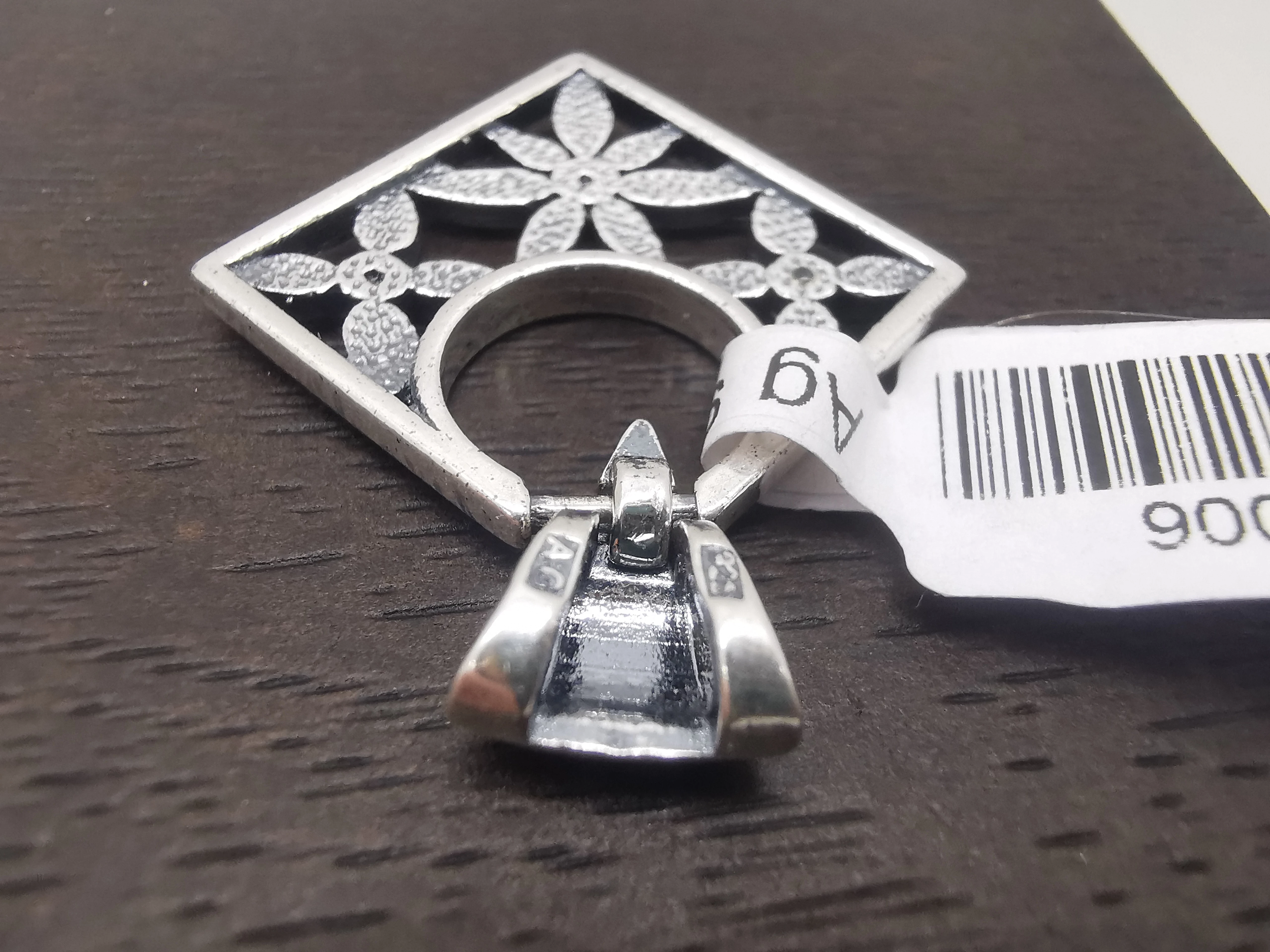 srebrna-zawieszka-romb-417g925-material-srebro