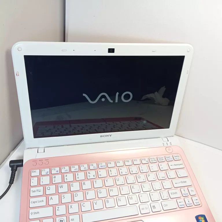 LAPTOP SONY VAIO SVE111 AMD E2-1800 8GB 240SSD