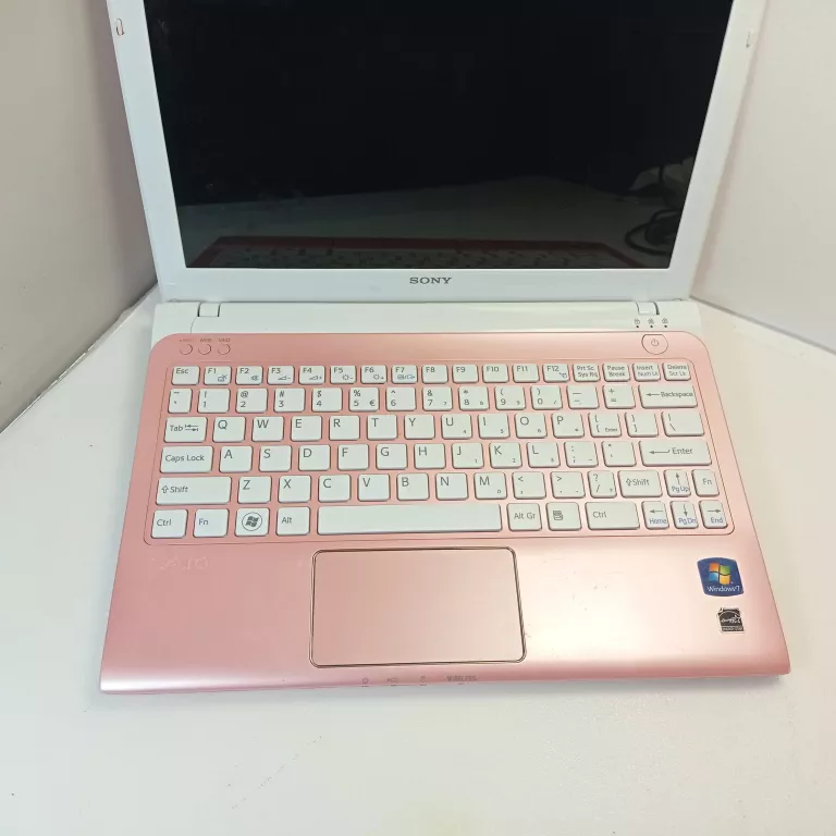 LAPTOP SONY VAIO SVE111 AMD E2-1800 8GB 240SSD