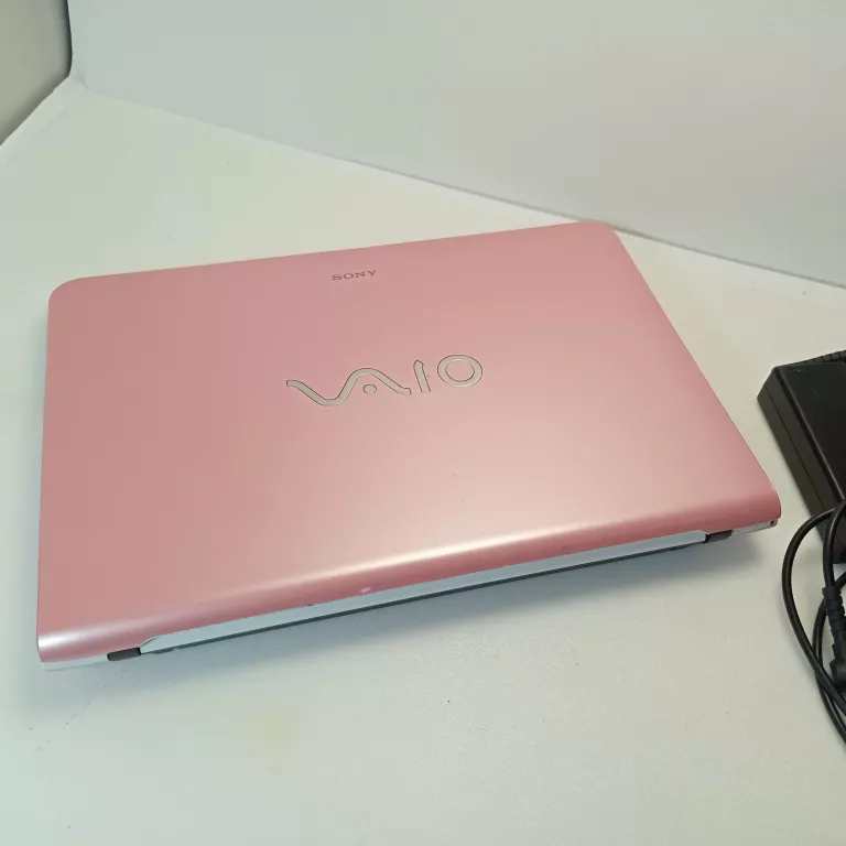 LAPTOP SONY VAIO SVE111 AMD E2-1800 8GB 240SSD