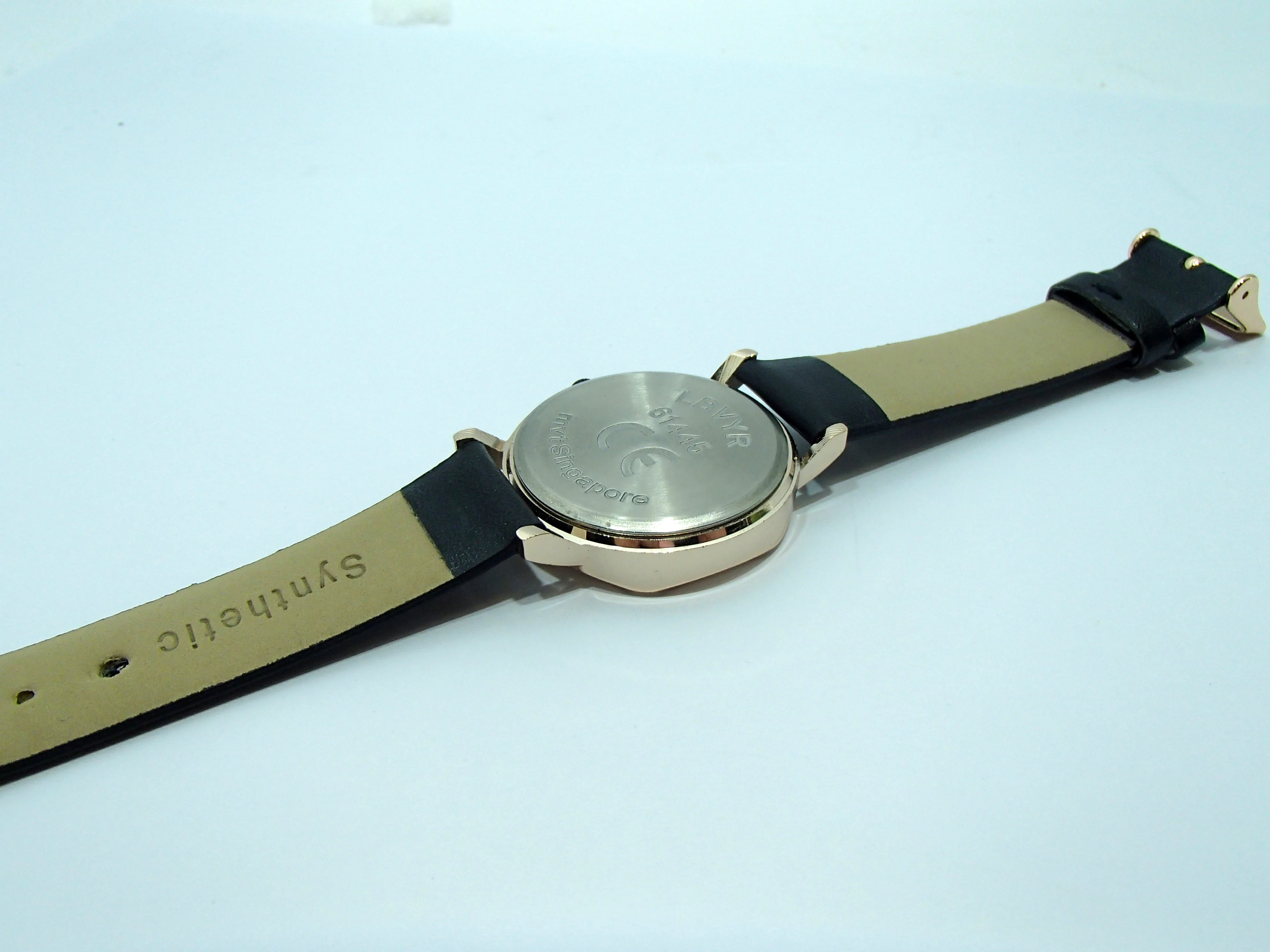 zegarek-damski-lbvyr-61445-typ-nareczny