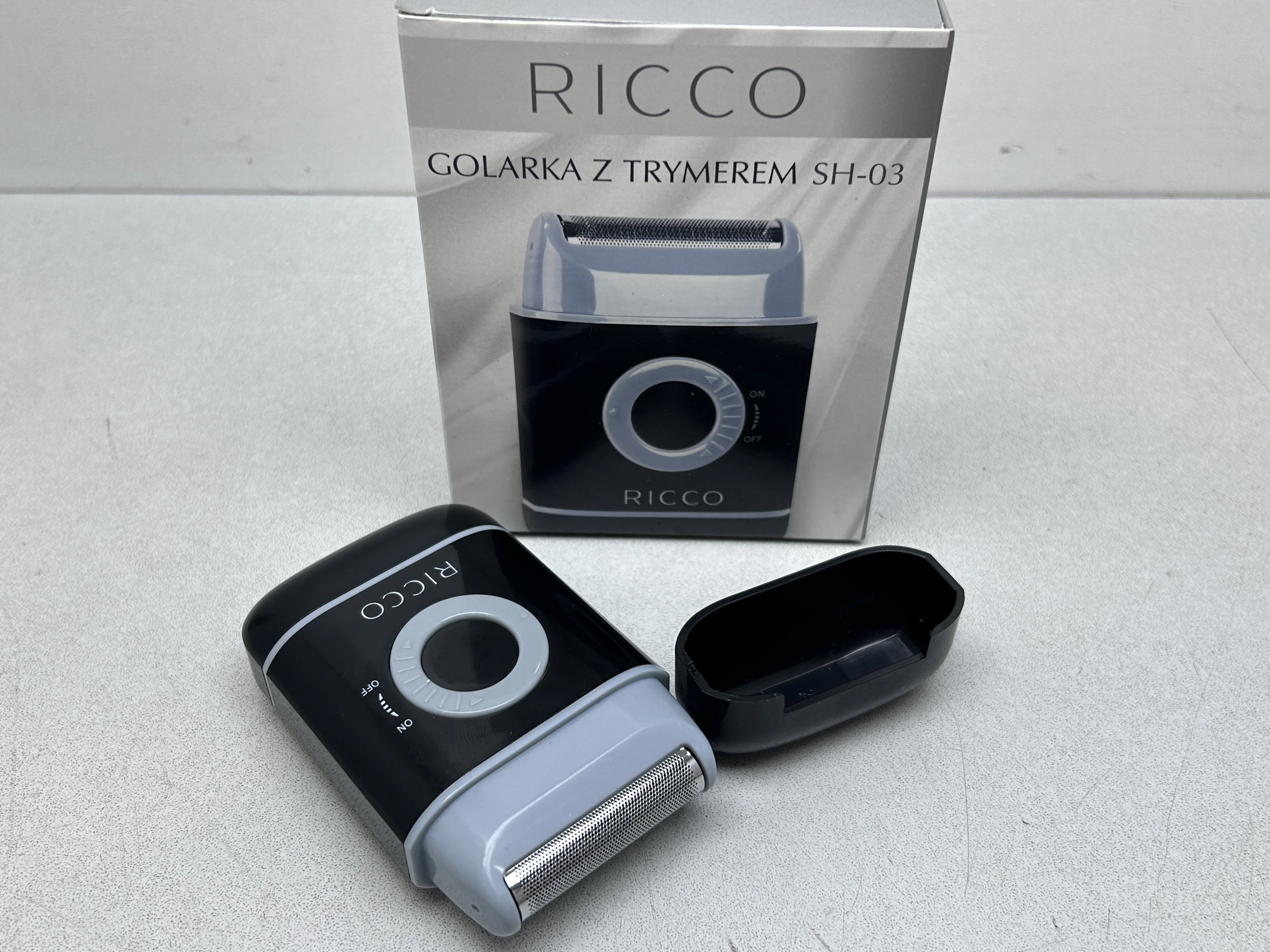 golarka-z-trymerem-ricco-sh-03-stan-powystawowy