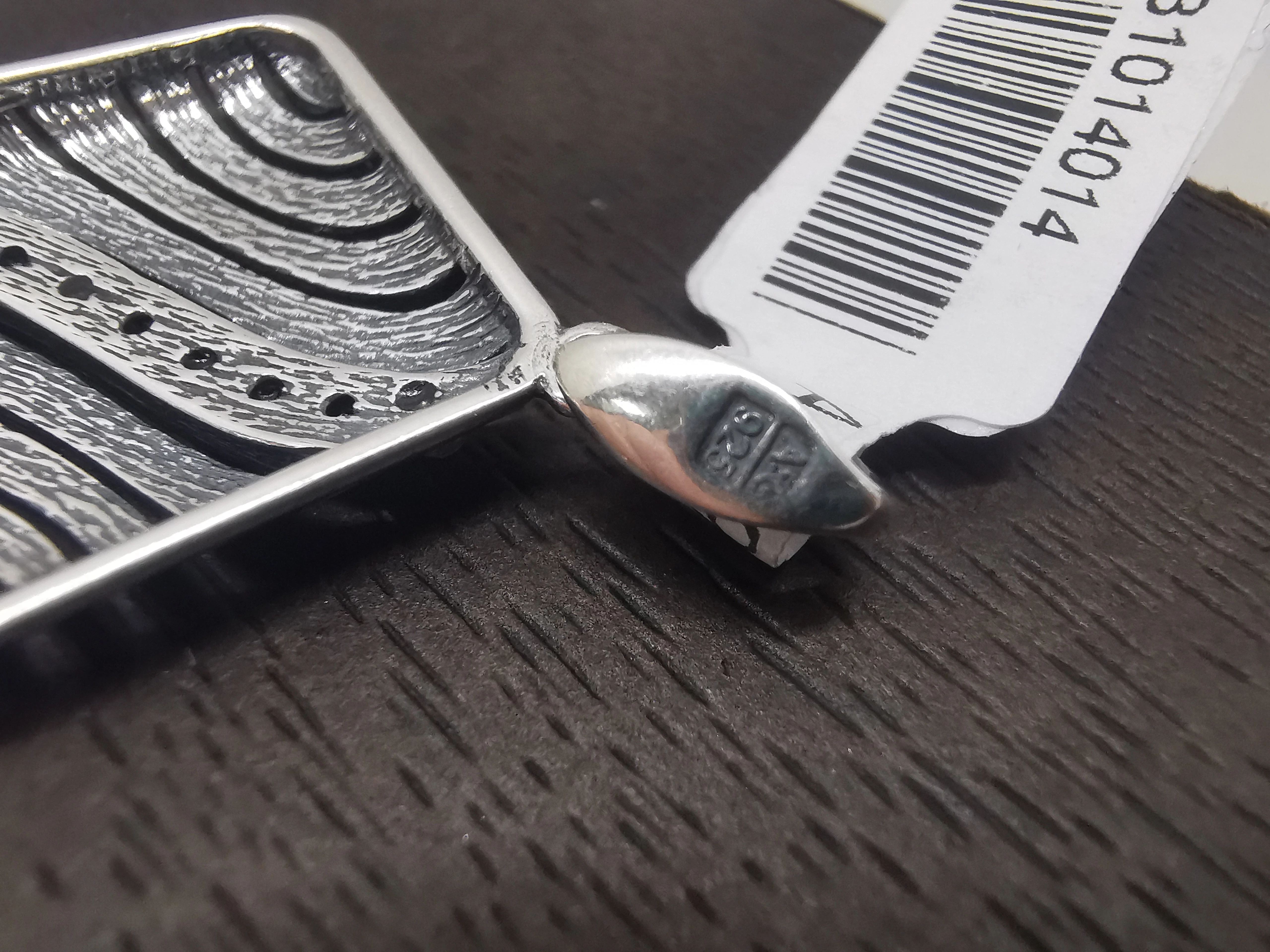 srebrna-zawieszka-romb-z-cyrkoniami-410g925-kolor-dominujacy-srebrny