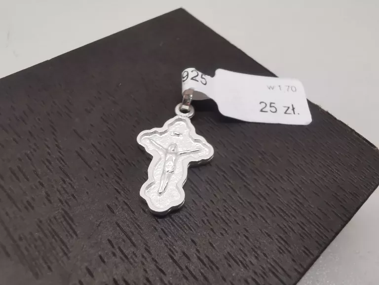 SREBRNY KRZYŻYK 1,70G/925