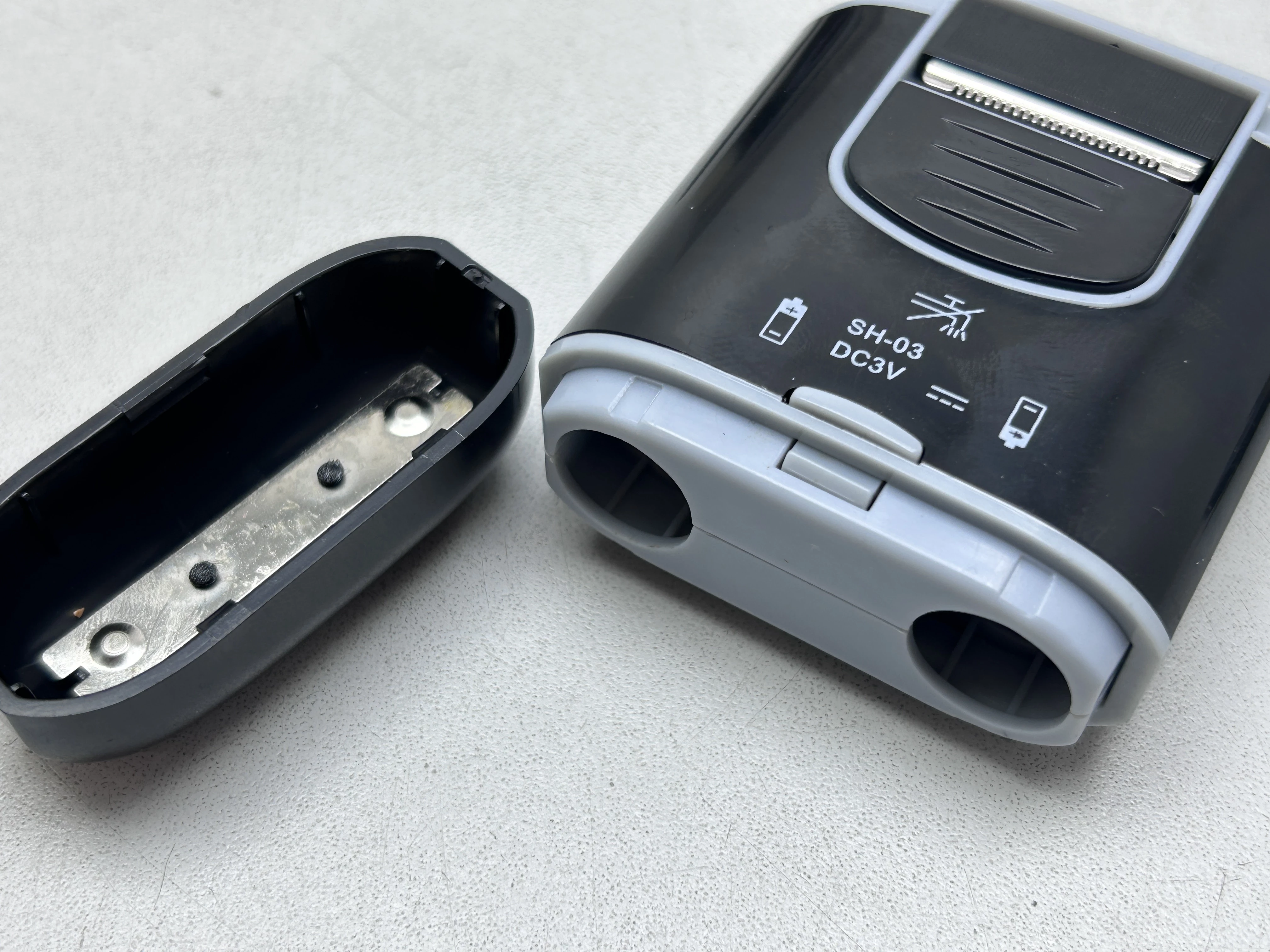 golarka-z-trymerem-ricco-sh-03-kod-producenta-sh03