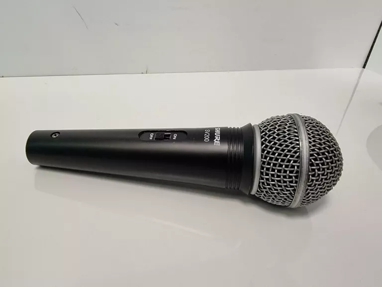 MIKROFON DYNAMICZNY SHURE SV200 + KABEL 9M