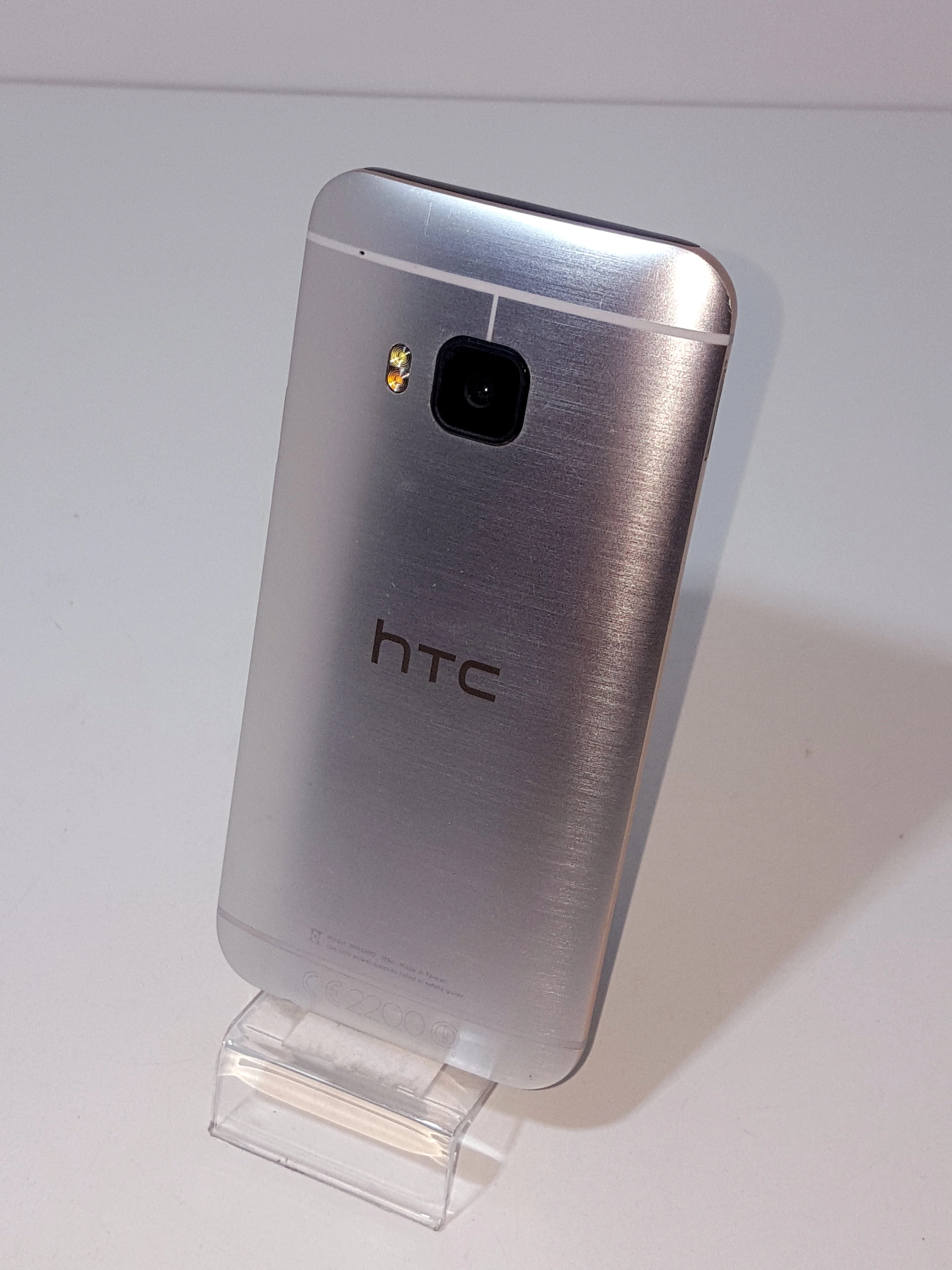 telefon-htc-one-m9-ladowarka-kod-producenta-one-m9